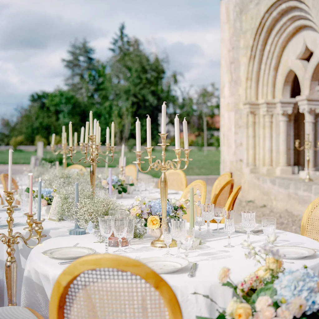 scénographie mariage Bridgerton inspirations et conseils par une wedding designer en Auvergne You You and Me